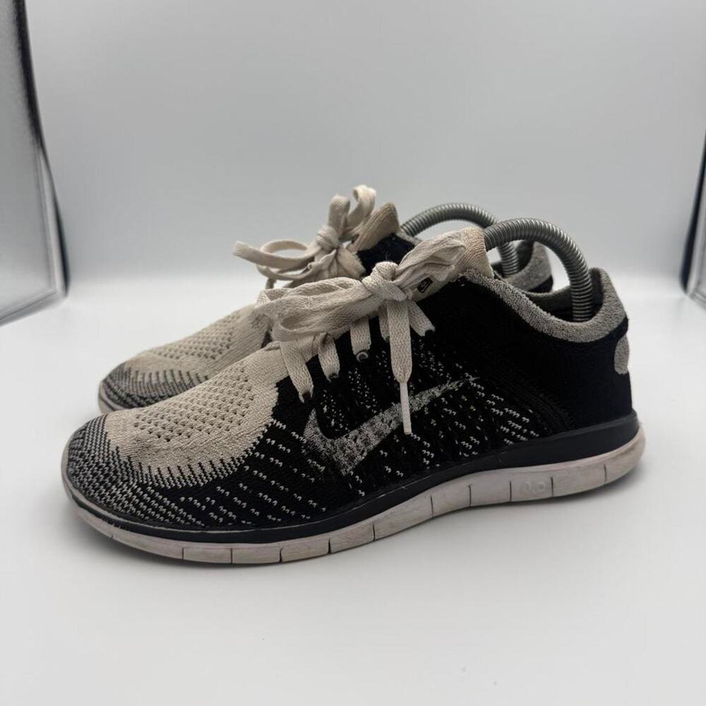 Nike Free 4.0 Flyknit Women's Size 8 Oreo Running Shoes Black White No Box